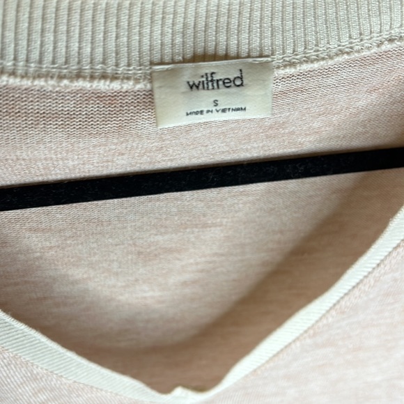 Wilfred Pink-ish Asymmetrical Light Sweater. Size S. - Picture 3 of 6